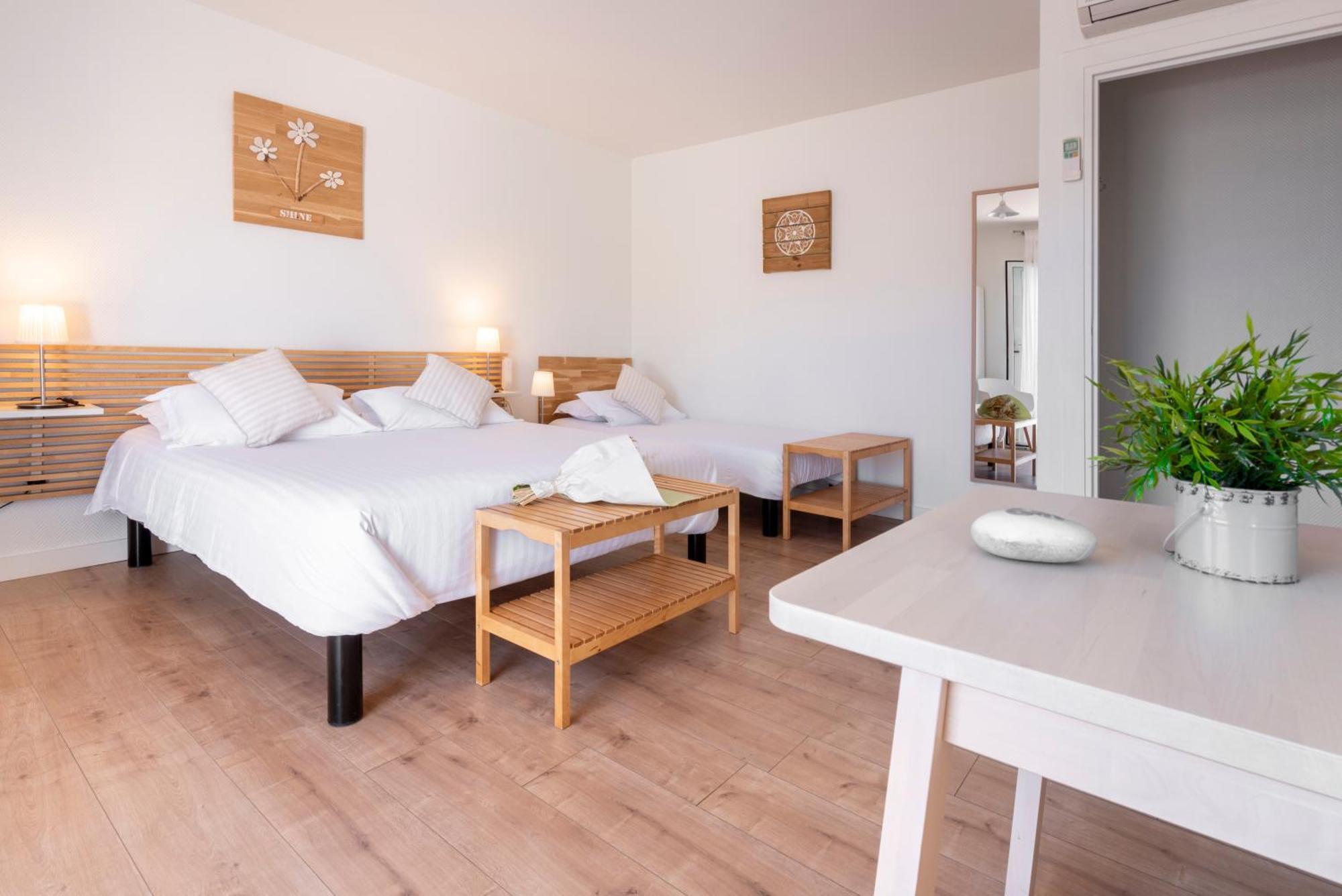 Hotel & Studios Astor Antibes Esterno foto