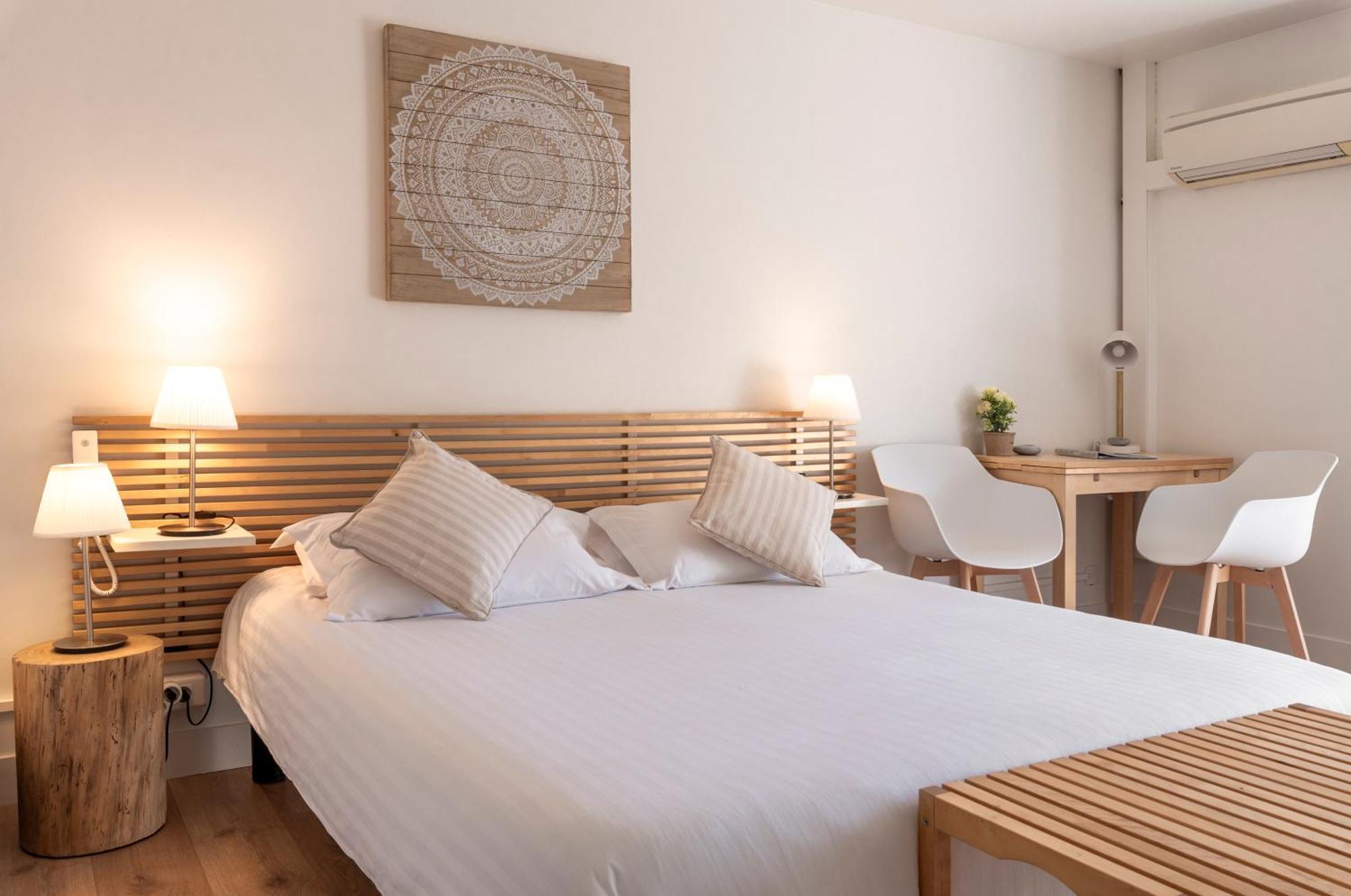 Hotel & Studios Astor Antibes Esterno foto