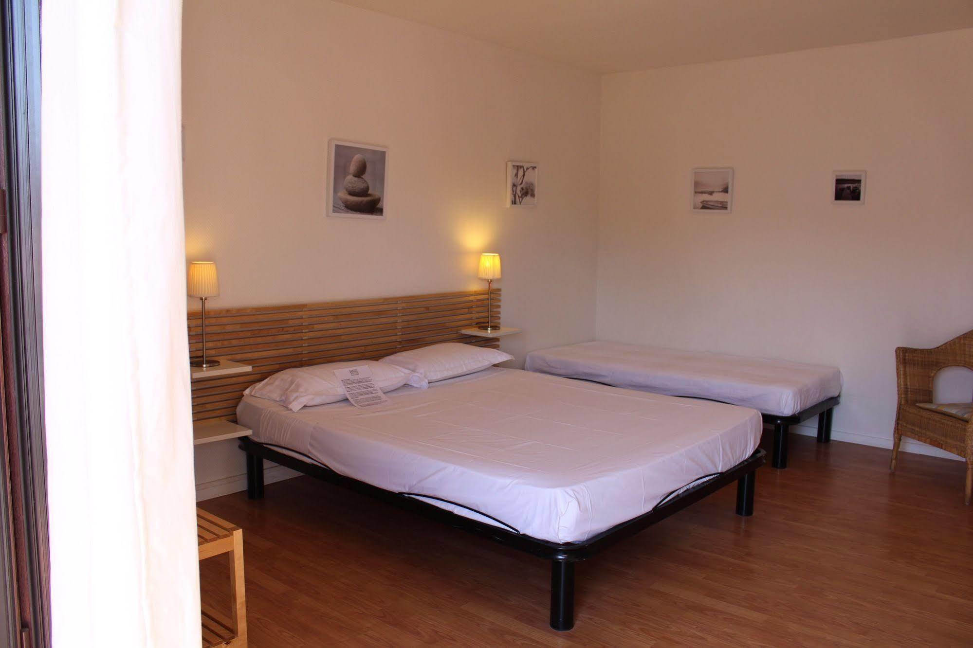 Hotel & Studios Astor Antibes Esterno foto